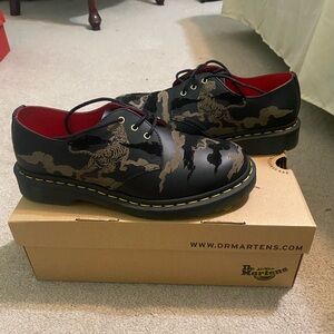 Dr Martens  Year of Tiger Oxford